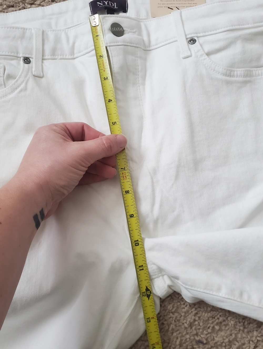NYDJ Lift Tuck Technology Chloe Capri White Jeans Size 14 - Picture 12 of 14